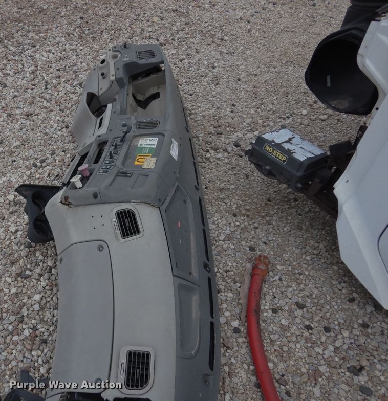 image for item DK0281 (7) truck cabs