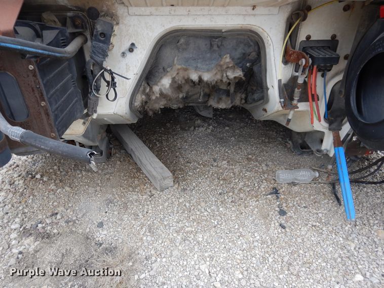 image for item DK0281 (7) truck cabs