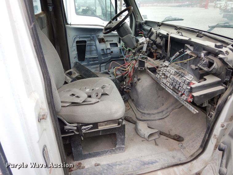 image for item DK0281 (7) truck cabs