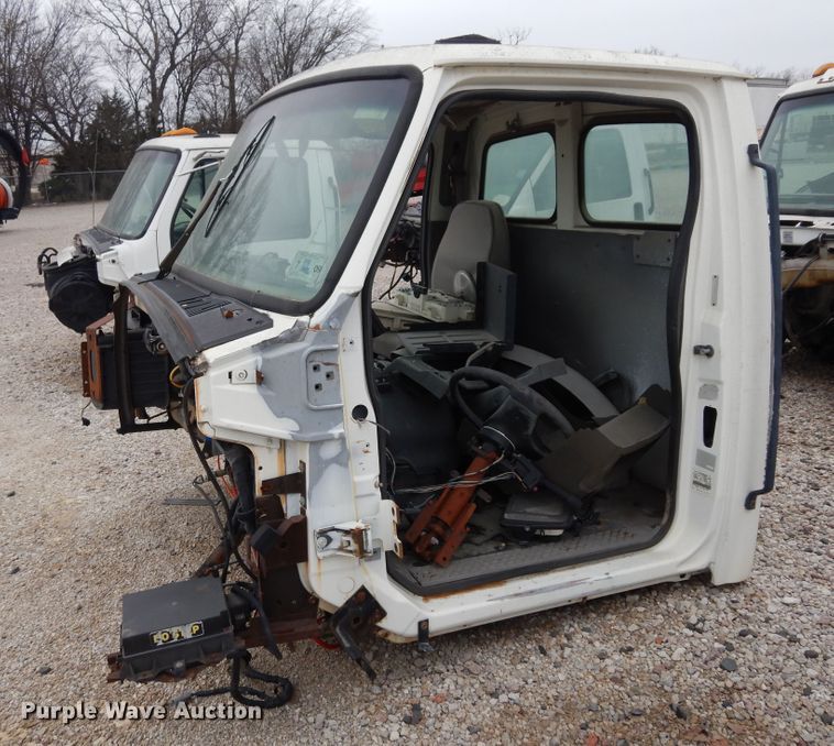 image for item DK0281 (7) truck cabs