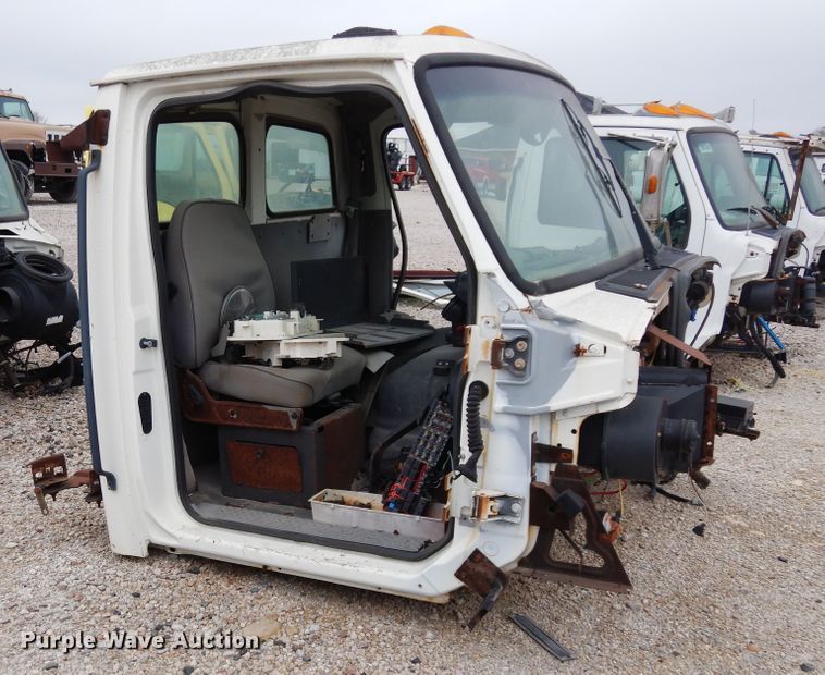 image for item DK0281 (7) truck cabs