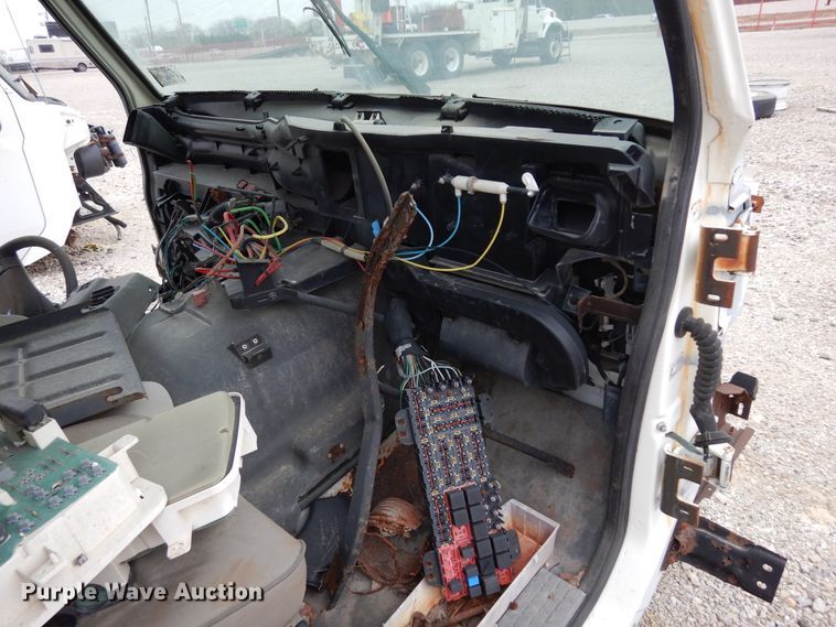 image for item DK0281 (7) truck cabs