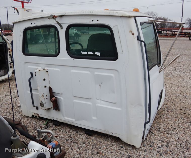 image for item DK0281 (7) truck cabs