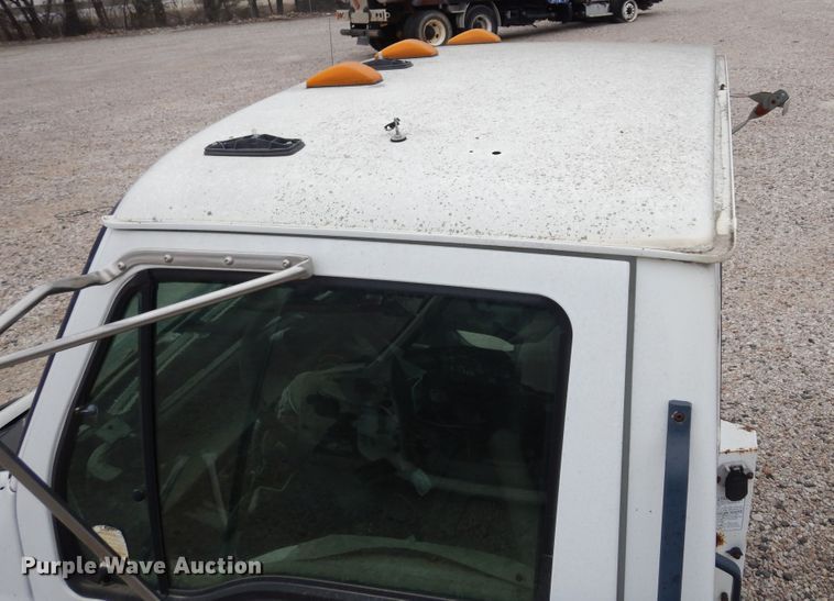 image for item DK0281 (7) truck cabs