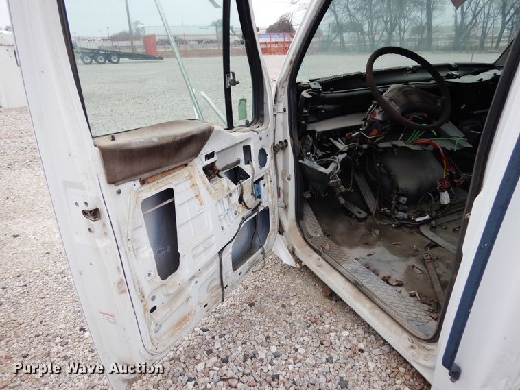 image for item DK0281 (7) truck cabs