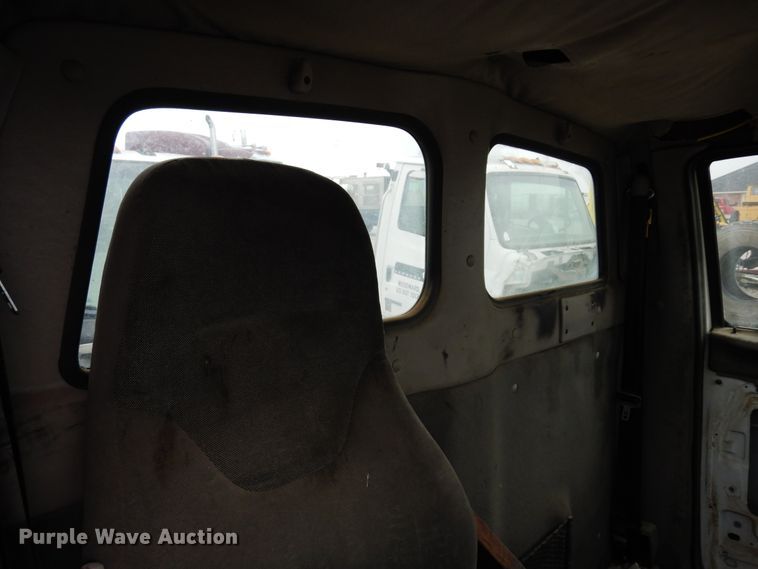 image for item DK0281 (7) truck cabs