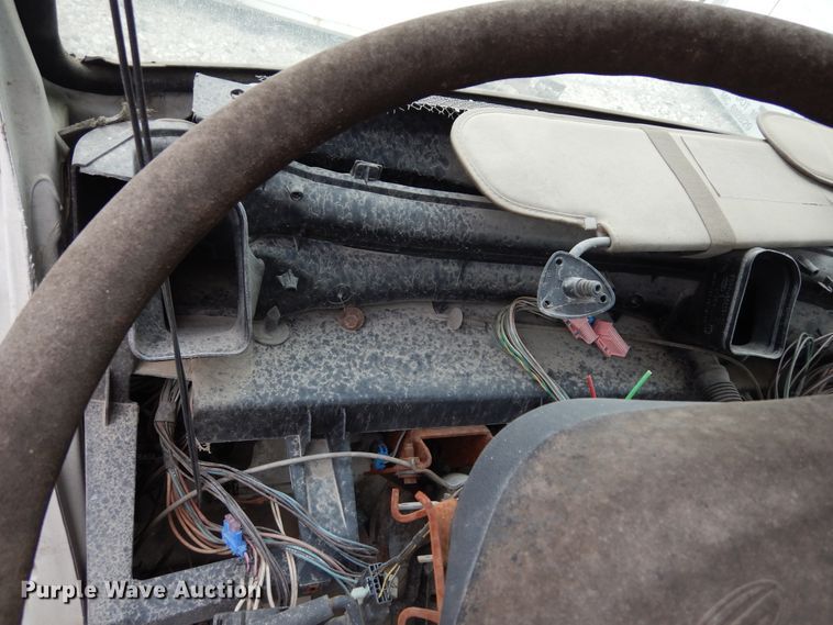 image for item DK0281 (7) truck cabs