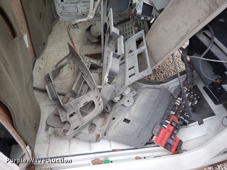 image for item DK0281 (7) truck cabs