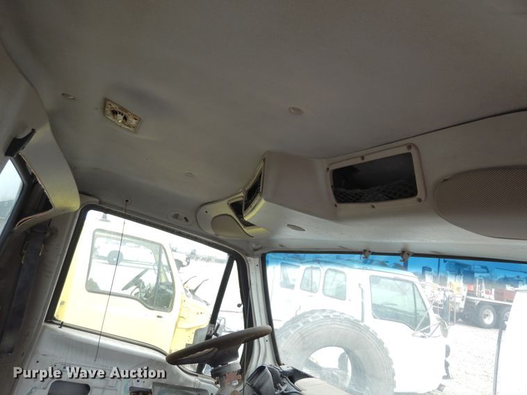 image for item DK0281 (7) truck cabs