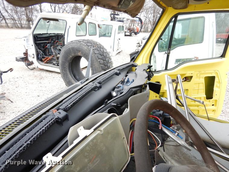 image for item DK0281 (7) truck cabs