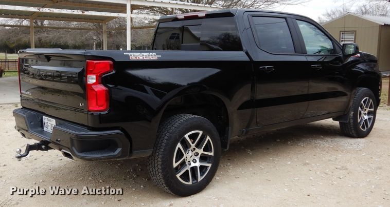 image for item DK0299 2019 Chevrolet Silverado 1500  Crew Cab pickup truck