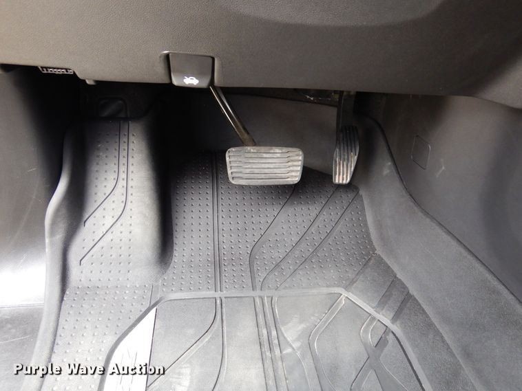 image for item DK0299 2019 Chevrolet Silverado 1500  Crew Cab pickup truck