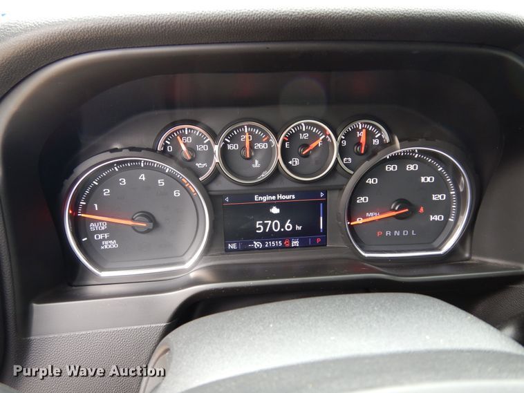 image for item DK0299 2019 Chevrolet Silverado 1500  Crew Cab pickup truck