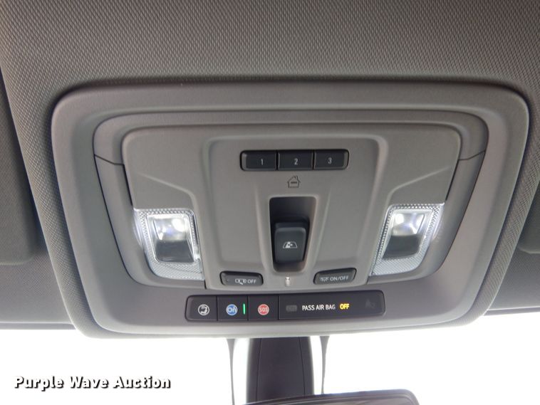 image for item DK0299 2019 Chevrolet Silverado 1500  Crew Cab pickup truck