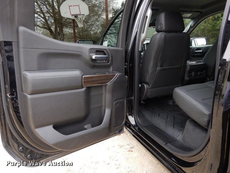 image for item DK0299 2019 Chevrolet Silverado 1500  Crew Cab pickup truck