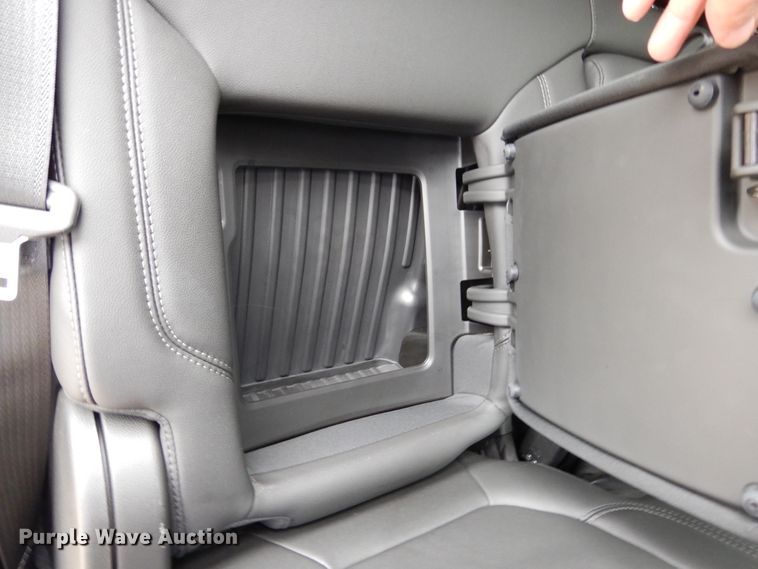 image for item DK0299 2019 Chevrolet Silverado 1500  Crew Cab pickup truck