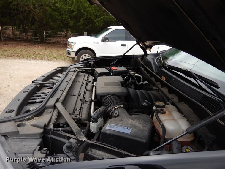 image for item DK0299 2019 Chevrolet Silverado 1500  Crew Cab pickup truck