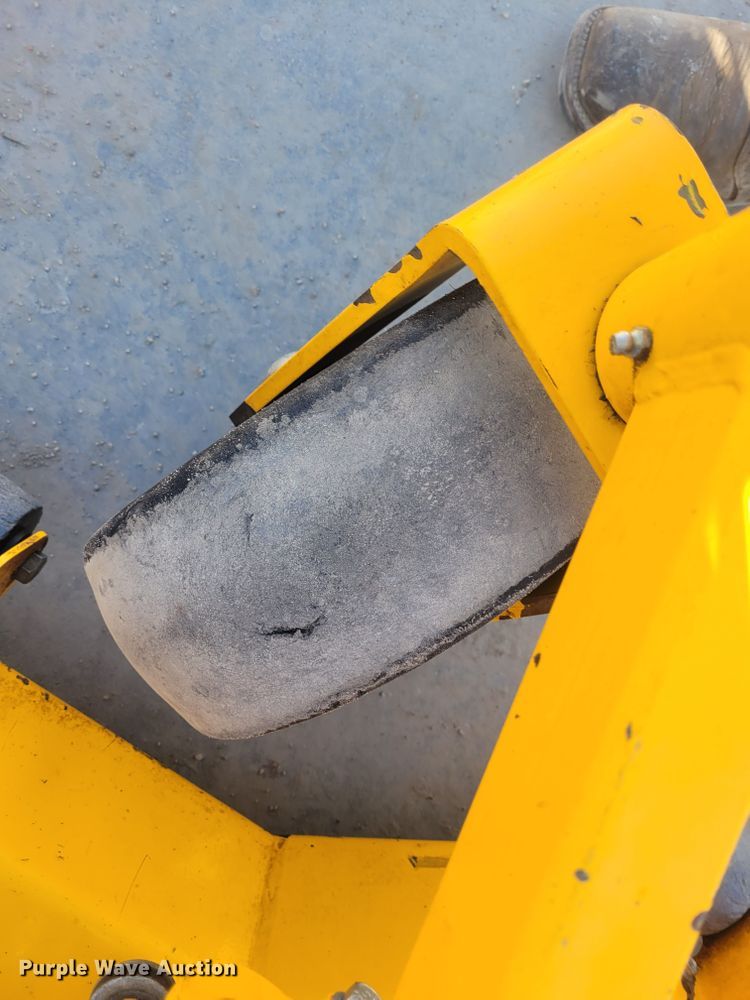 image for item DM1045 2019 Wright  lawn mower