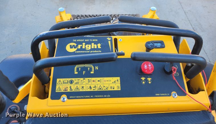 image for item DM1046 2019 Wright Stander X  lawn mower