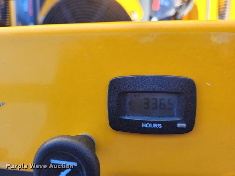 image for item DM1048 2019 Wright Stander X  lawn mower