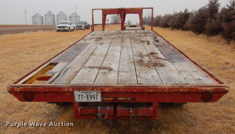 image for item DM5391 1976 Lundgren  equipment trailer
