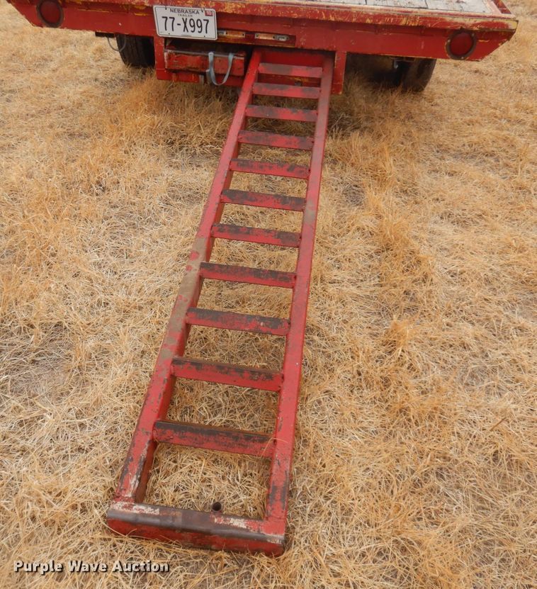 image for item DM5391 1976 Lundgren  equipment trailer