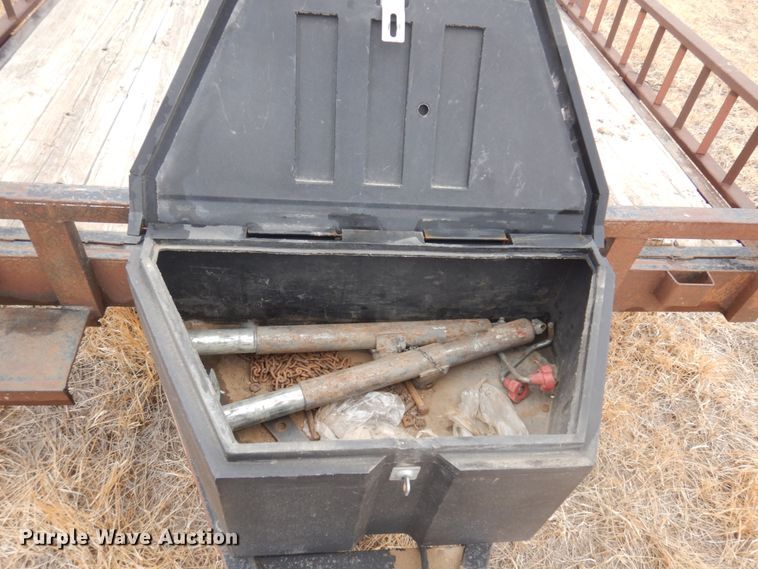 image for item DM5392 2005 Temco  utility trailer