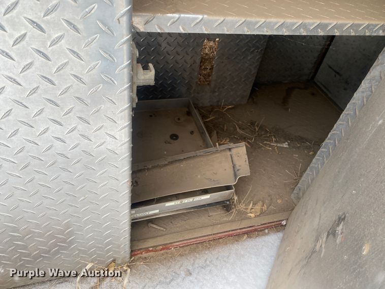 image for item DM8358 Pumper fire truck bed