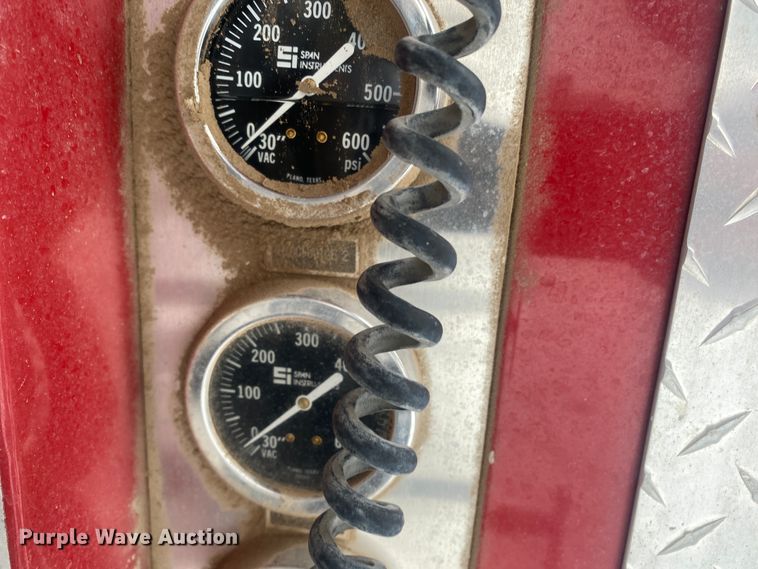 image for item DM8358 Pumper fire truck bed