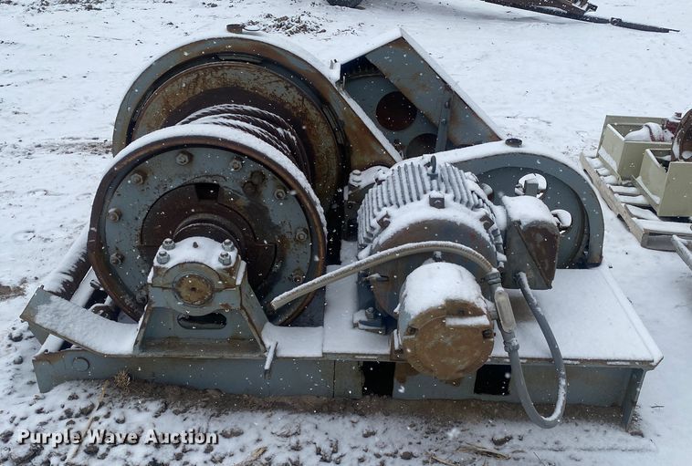 image for item DM8361 American Hoist 20-30  rail car winch