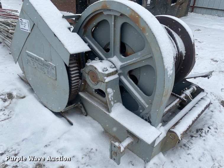 image for item DM8361 American Hoist 20-30  rail car winch
