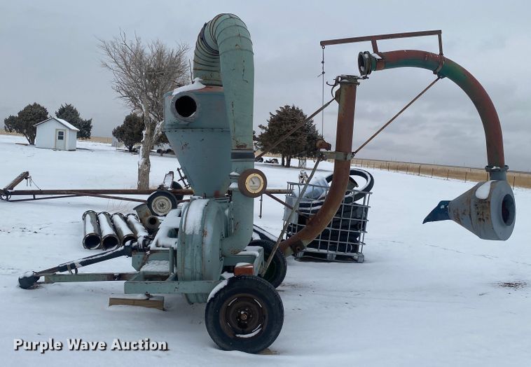 image for item DM8364 Neuero 8120  grain vacuum