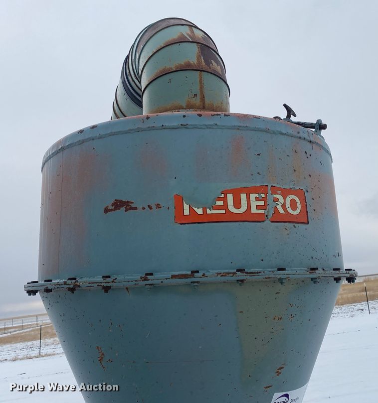 image for item DM8364 Neuero 8120  grain vacuum