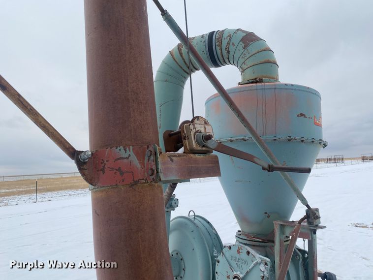 image for item DM8364 Neuero 8120  grain vacuum