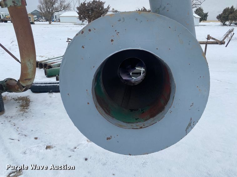 image for item DM8364 Neuero 8120  grain vacuum