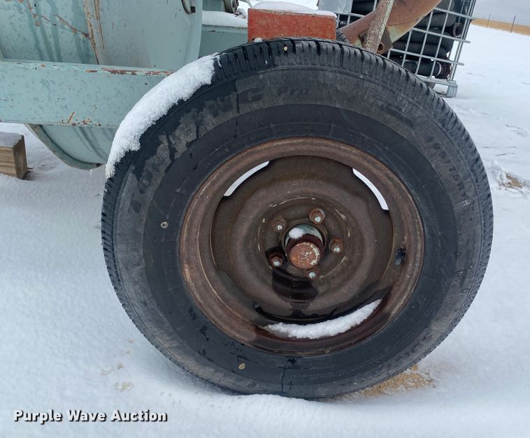 image for item DM8364 Neuero 8120  grain vacuum