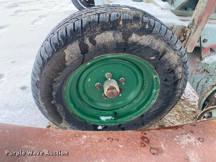 image for item DM8364 Neuero 8120  grain vacuum