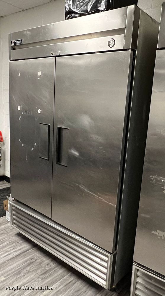 image for item DM8376 True T-49F  refrigerator