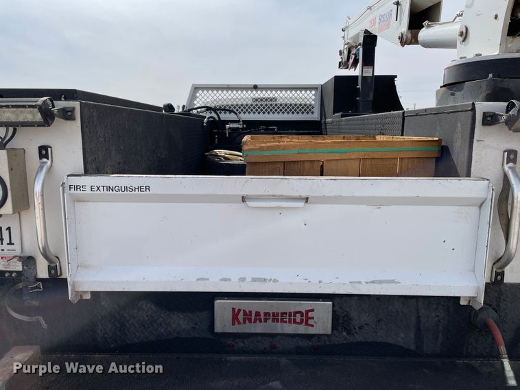 image for item DN0231 2015 Ford F550  SuperCab utility / service truck