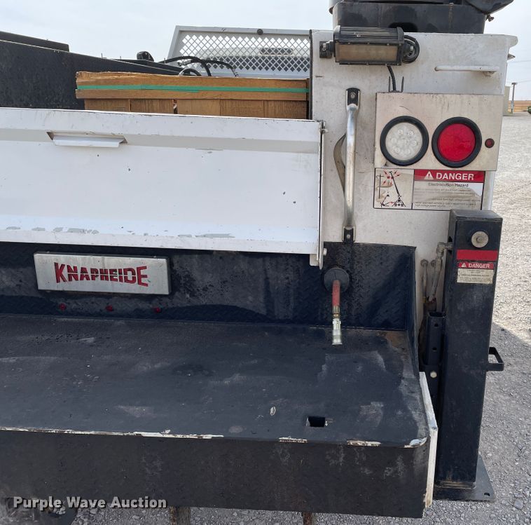 image for item DN0231 2015 Ford F550  SuperCab utility / service truck