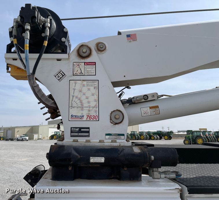 image for item DN0231 2015 Ford F550  SuperCab utility / service truck