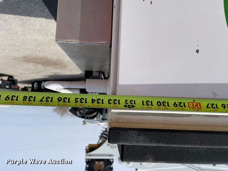 image for item DN0231 2015 Ford F550  SuperCab utility / service truck