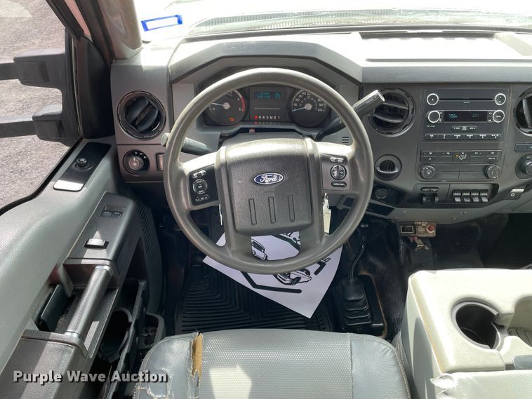 image for item DN0231 2015 Ford F550  SuperCab utility / service truck