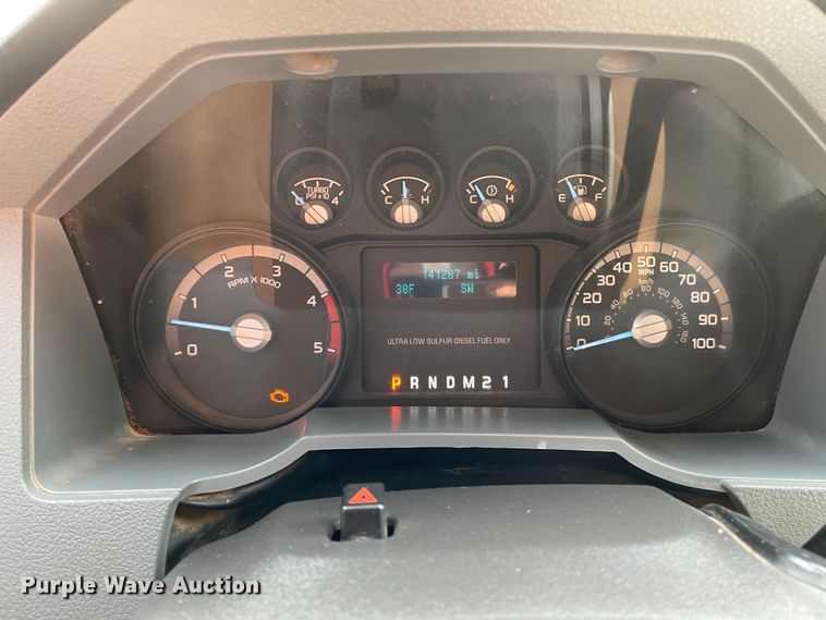 image for item DN0231 2015 Ford F550  SuperCab utility / service truck