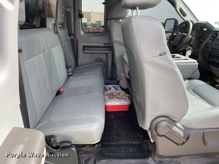 image for item DN0231 2015 Ford F550  SuperCab utility / service truck