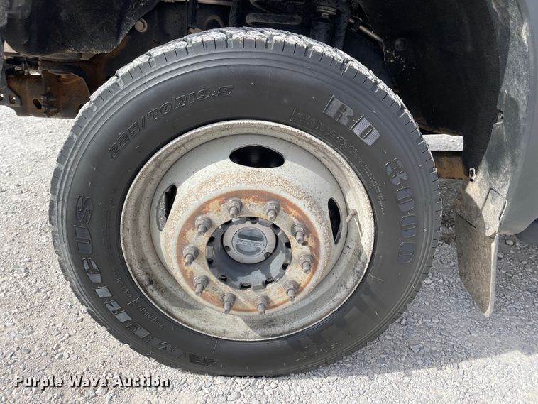 image for item DN0231 2015 Ford F550  SuperCab utility / service truck