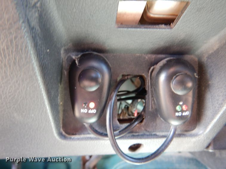 image for item DN1343 1995 Jeep Wrangler  SUV