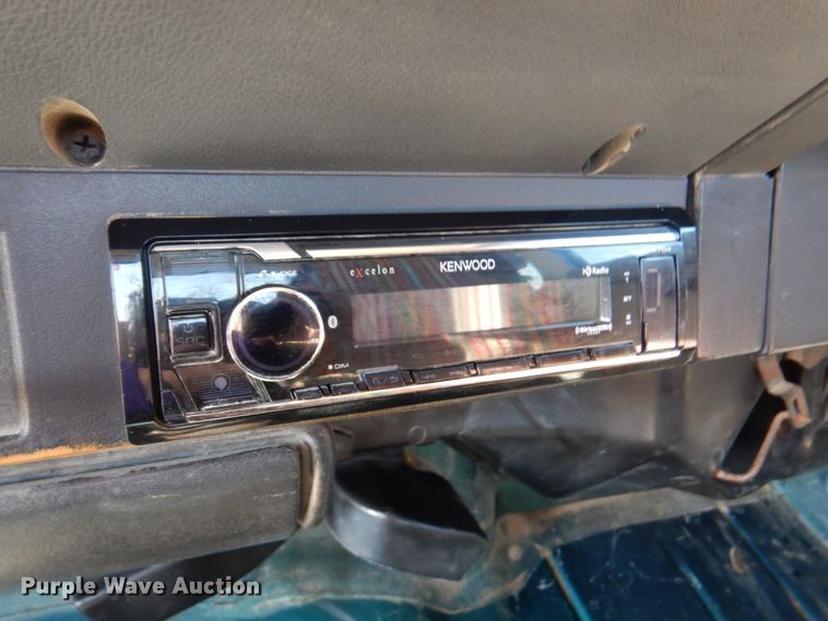 image for item DN1343 1995 Jeep Wrangler  SUV