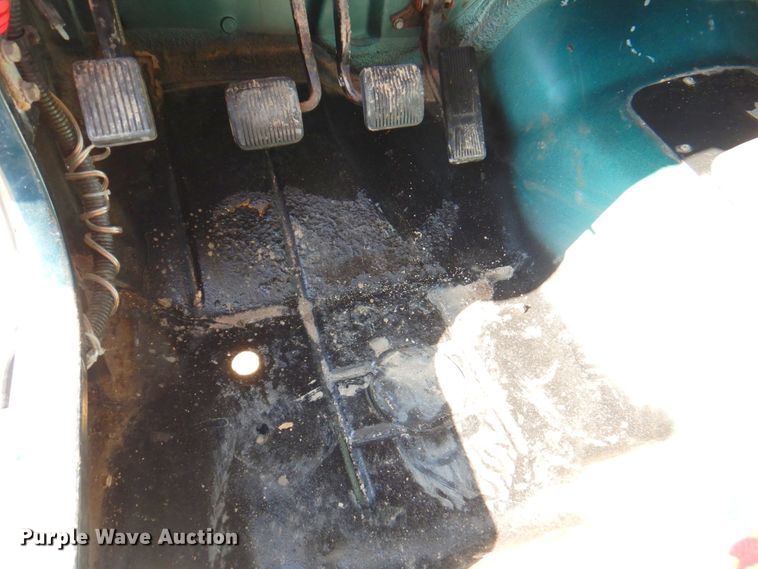 image for item DN1343 1995 Jeep Wrangler  SUV