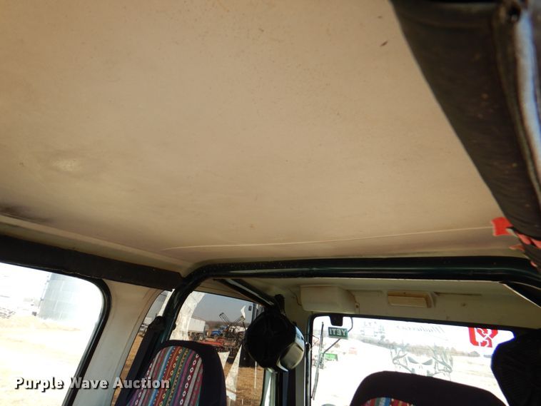 image for item DN1343 1995 Jeep Wrangler  SUV